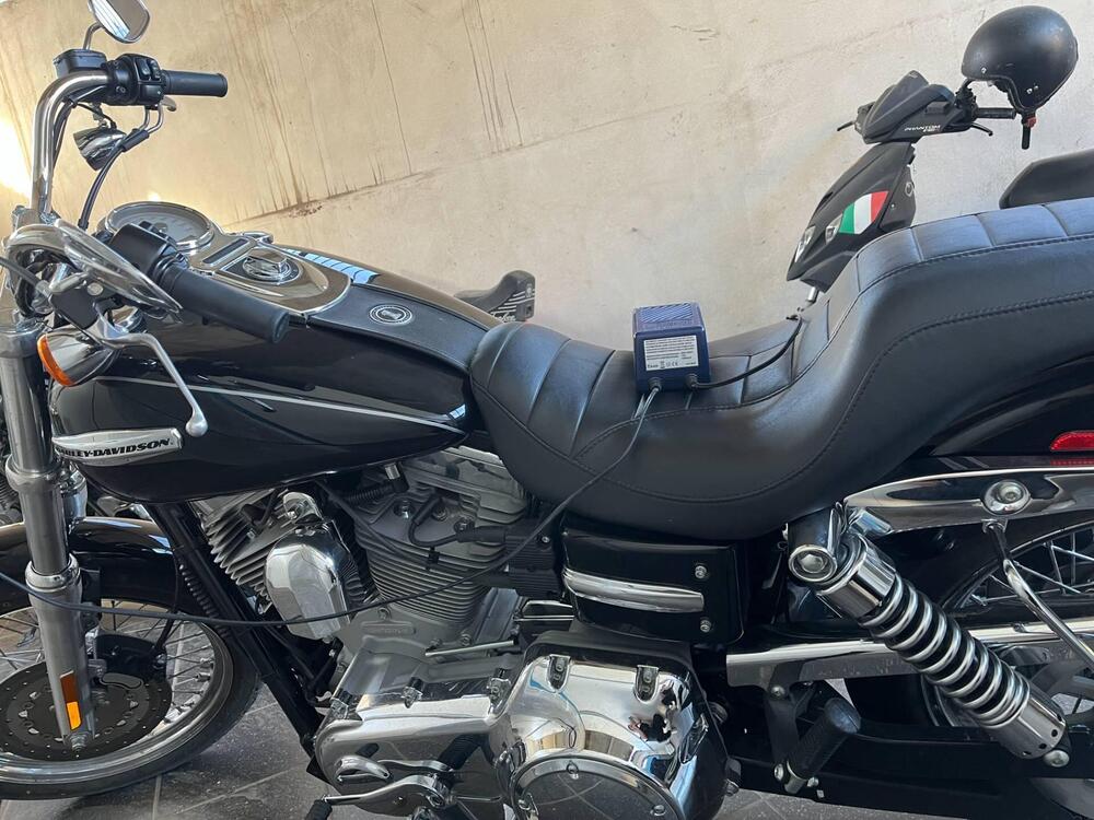 Harley-Davidson 1584 Super Glide Custom (2007) - FXDC