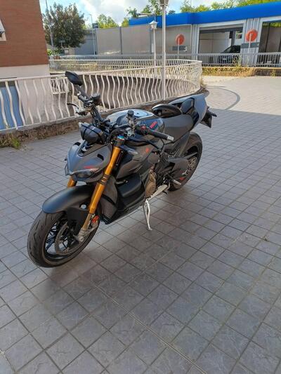 Ducati Streetfighter V4 S (2023 - 24) usata