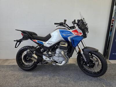 Moto Guzzi Stelvio Duecento Tributo (2025) nuova