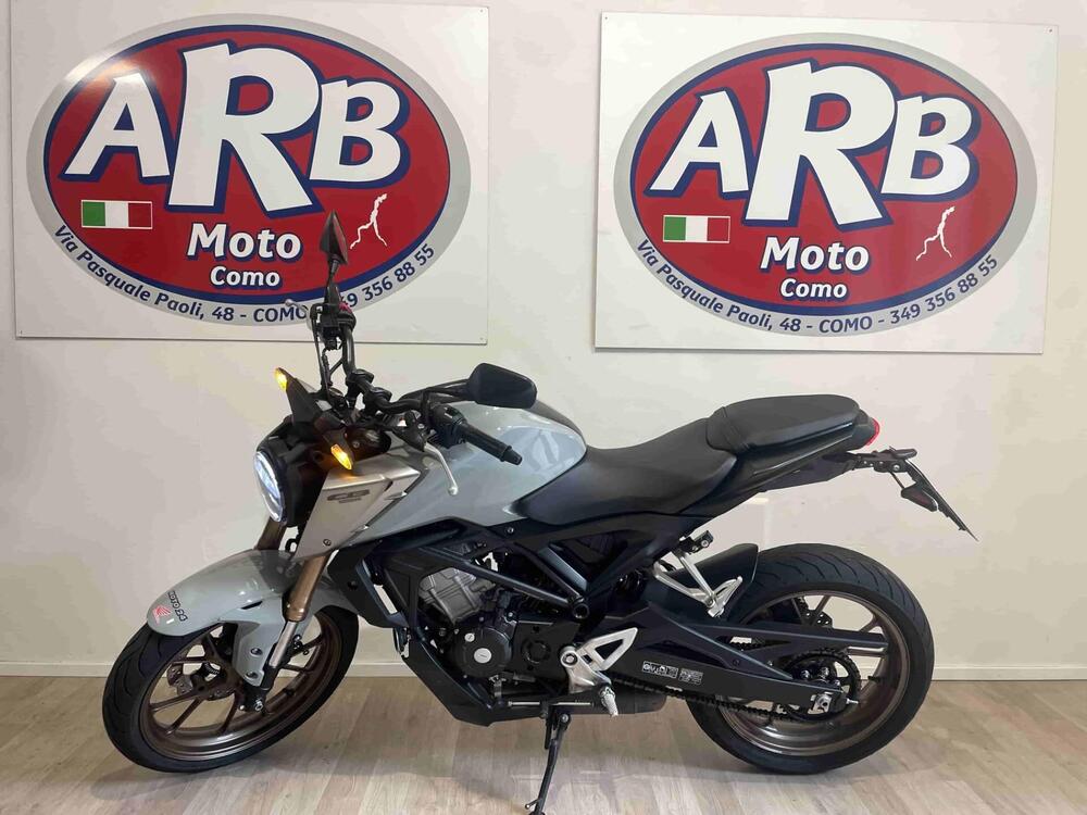 Honda CB 125 R (2021 - 23) (4)