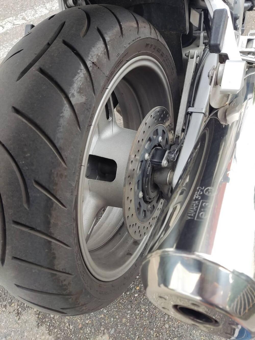 Yamaha FJR 1300 A (2006 - 12) (6)