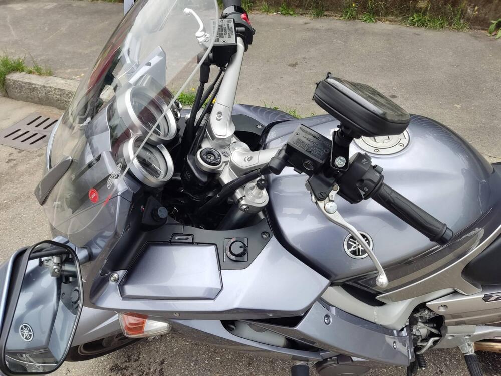 Yamaha FJR 1300 A (2006 - 12) (9)