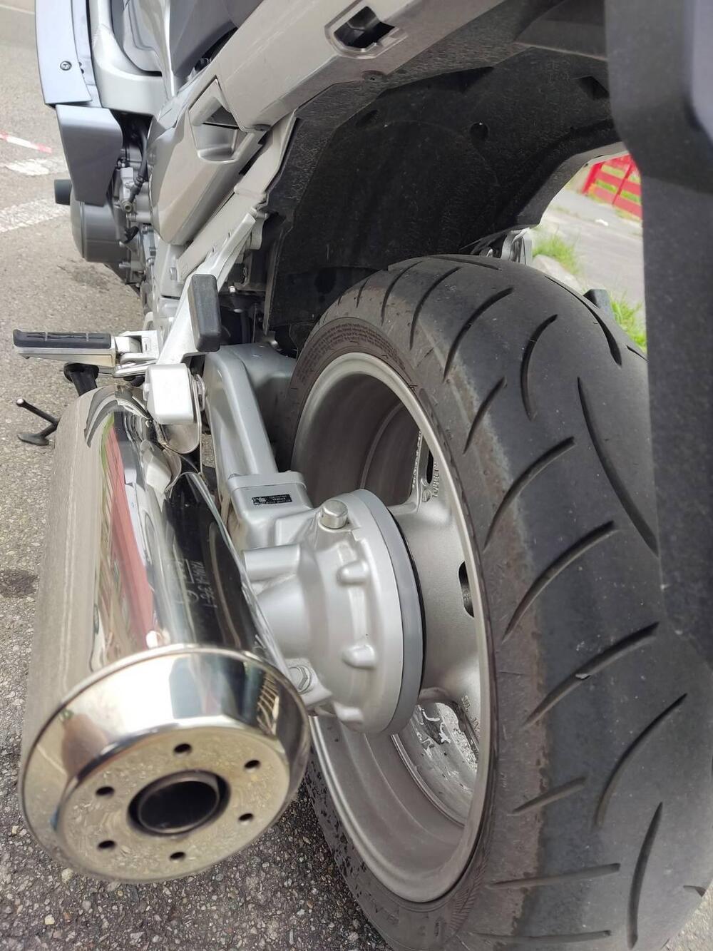 Yamaha FJR 1300 A (2006 - 12) (11)