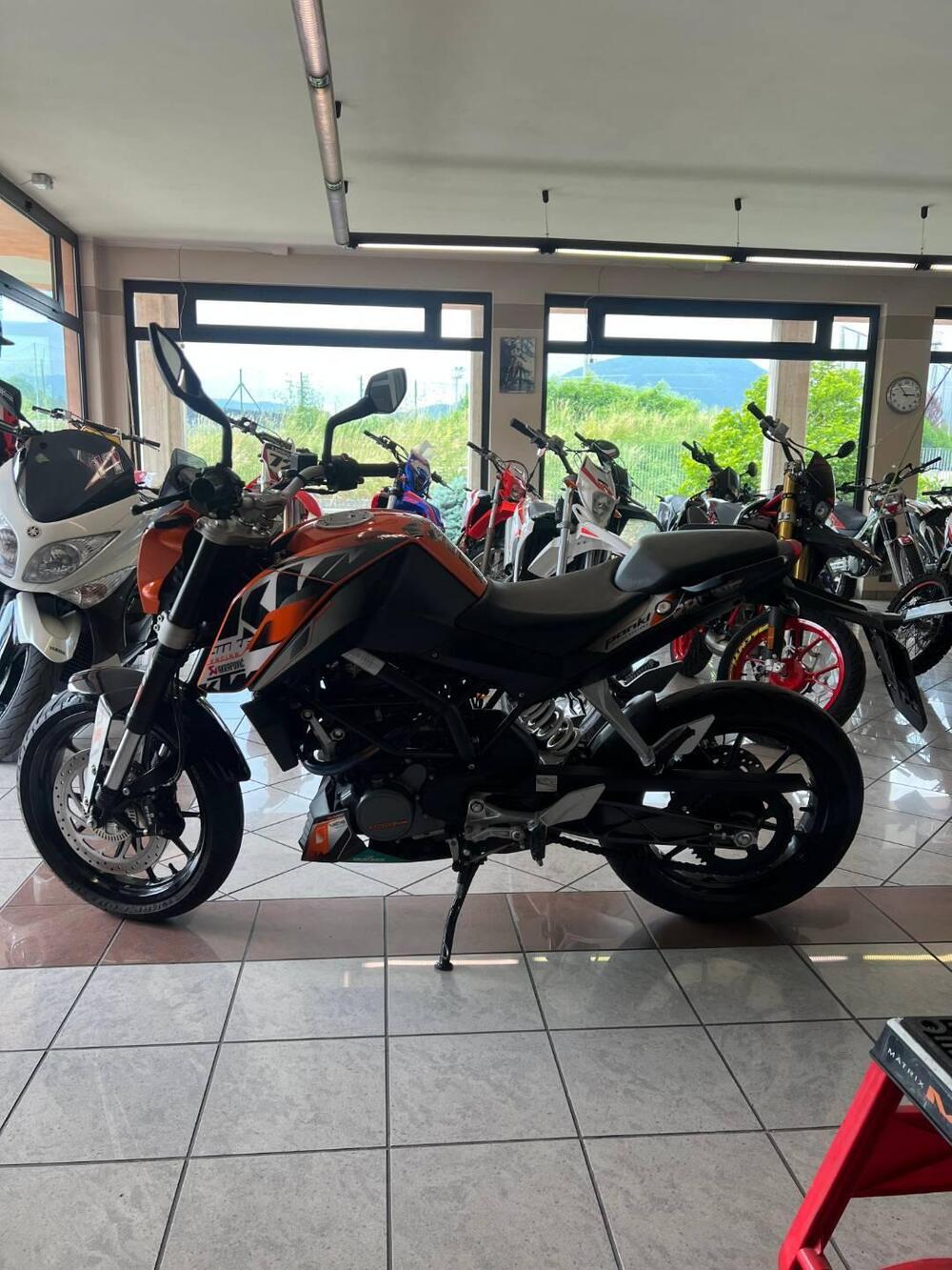 KTM 125 Duke ABS (2013 - 16) (2)