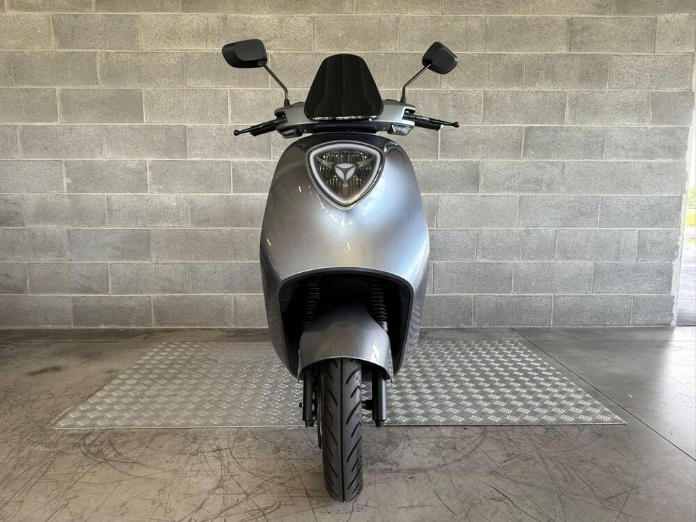 Yadea C1S Pro (2020 - 25) (3)