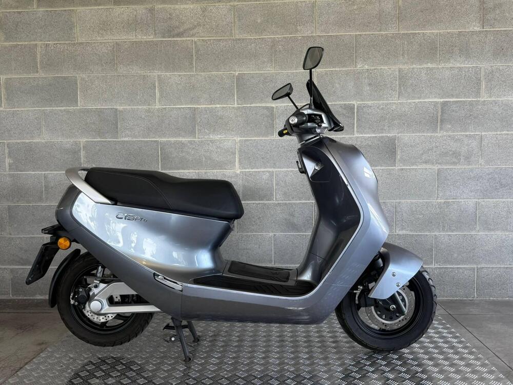 Yadea C1S Pro (2020 - 25) (2)