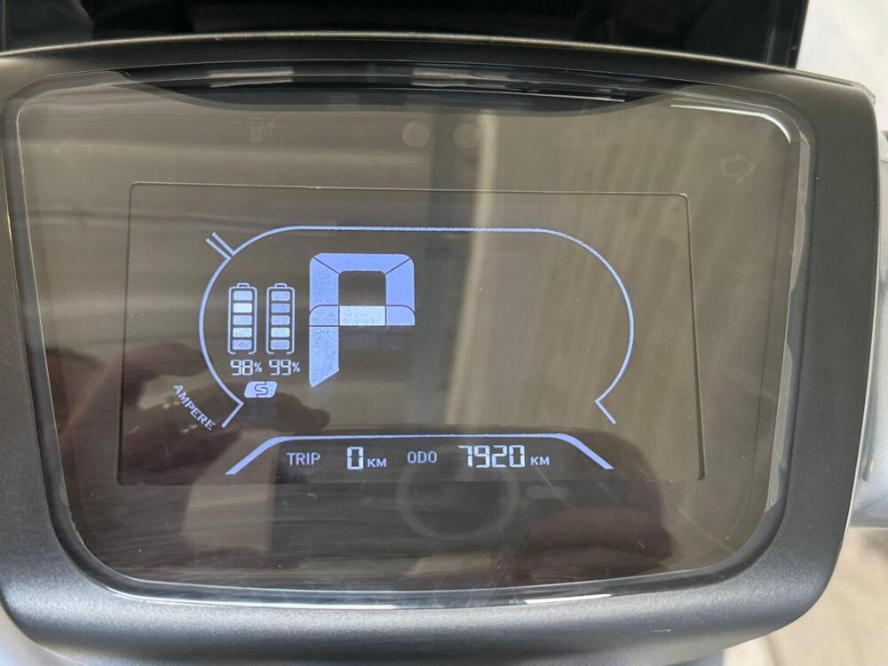 Yadea C1S Pro (2020 - 25) (4)