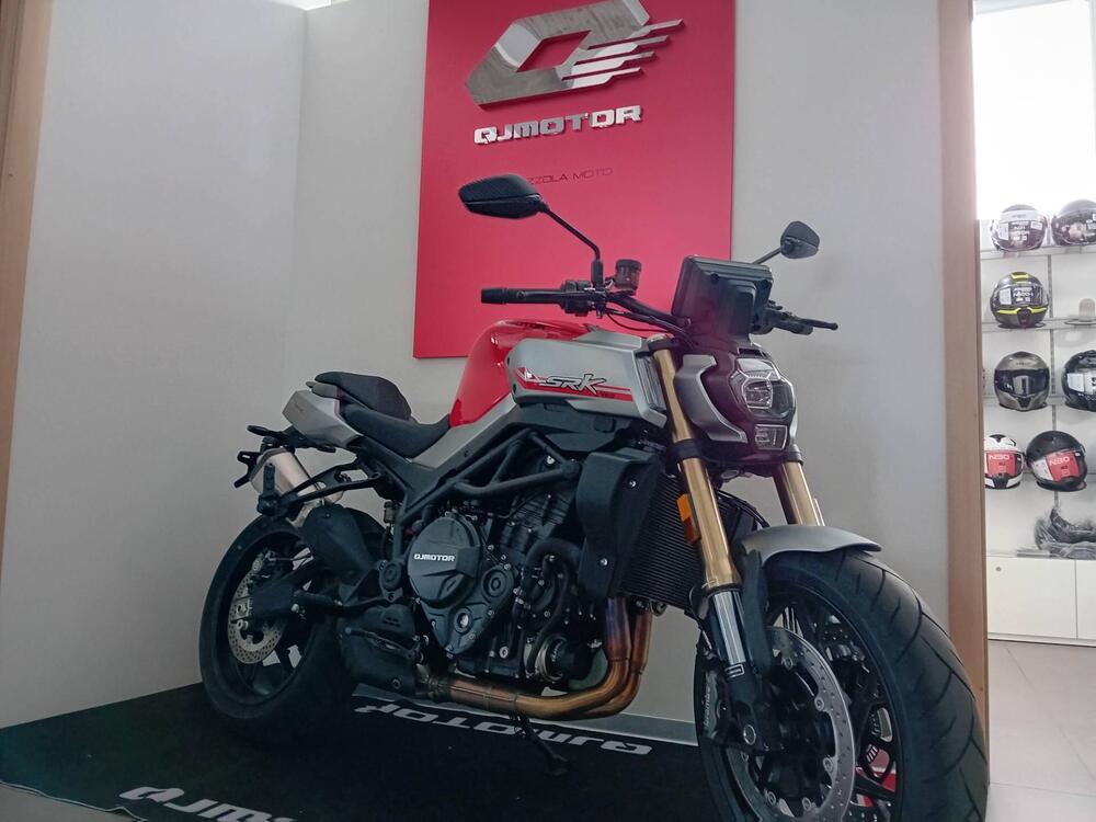 QJ Motor SRK 900 (2025 - 26)