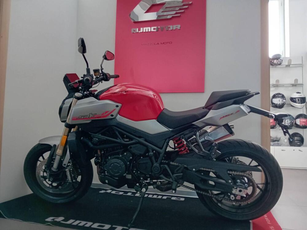 QJ Motor SRK 900 (2025 - 26) (2)