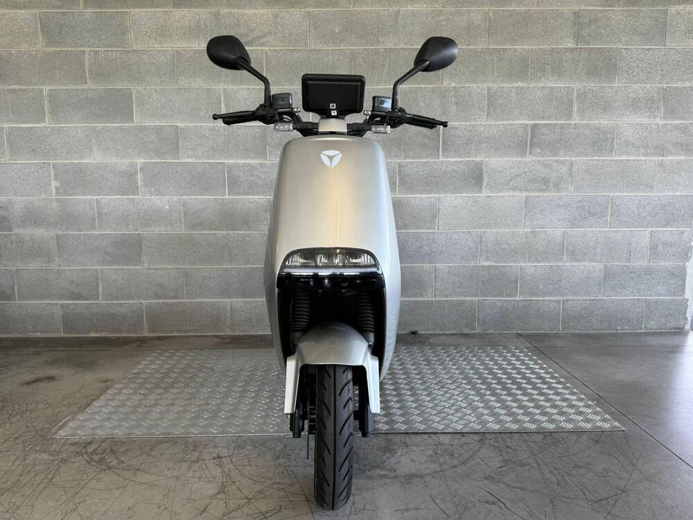 Yadea G5S (2022 - 25) (3)