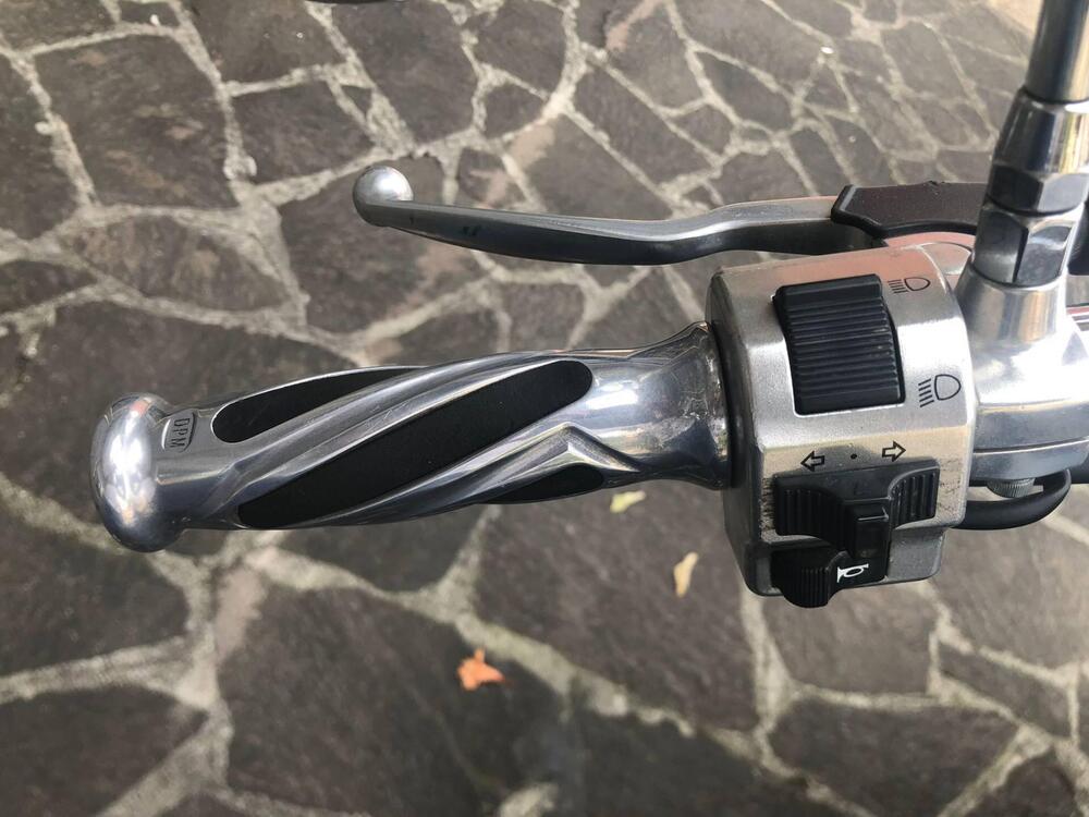 Suzuki VL 800 Intruder Volusia (2000 - 04) (9)