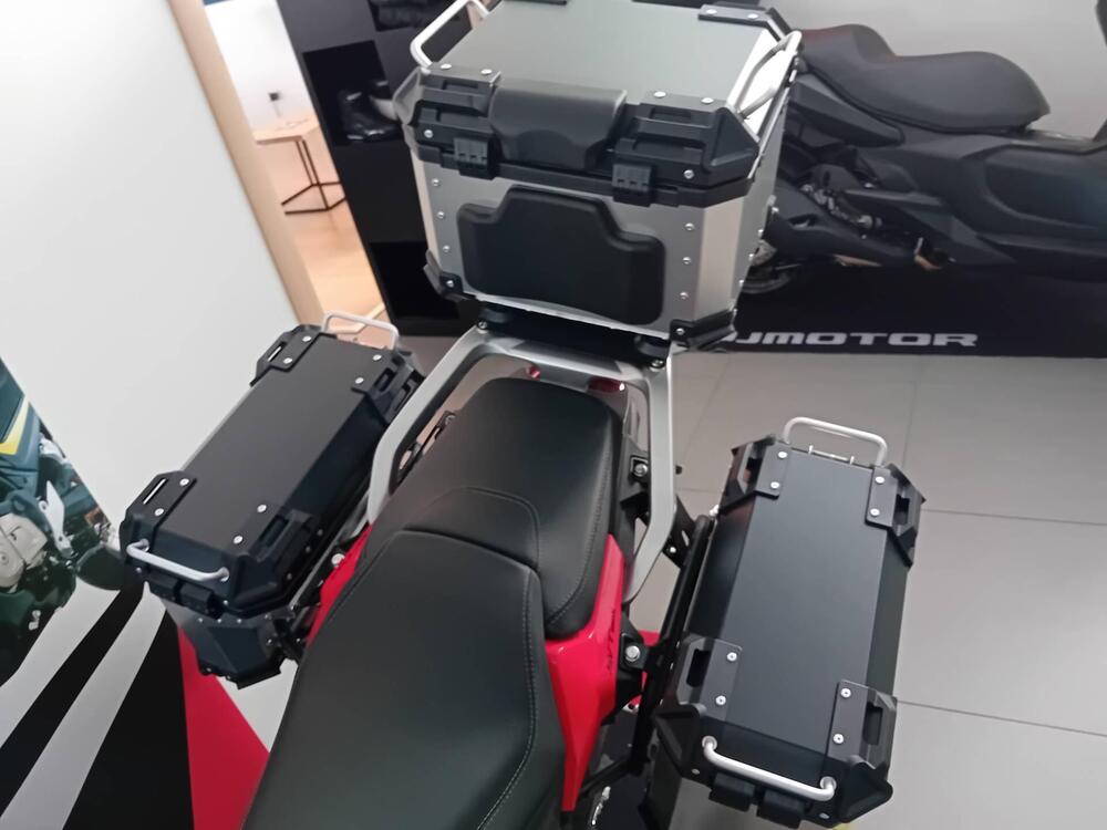 QJ Motor SVT 650 X (2024) (7)