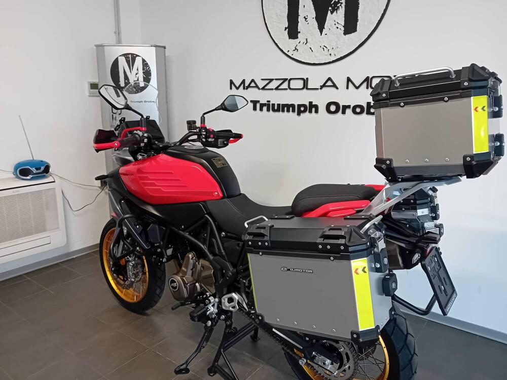 QJ Motor SRT 700 SX (2025) (5)