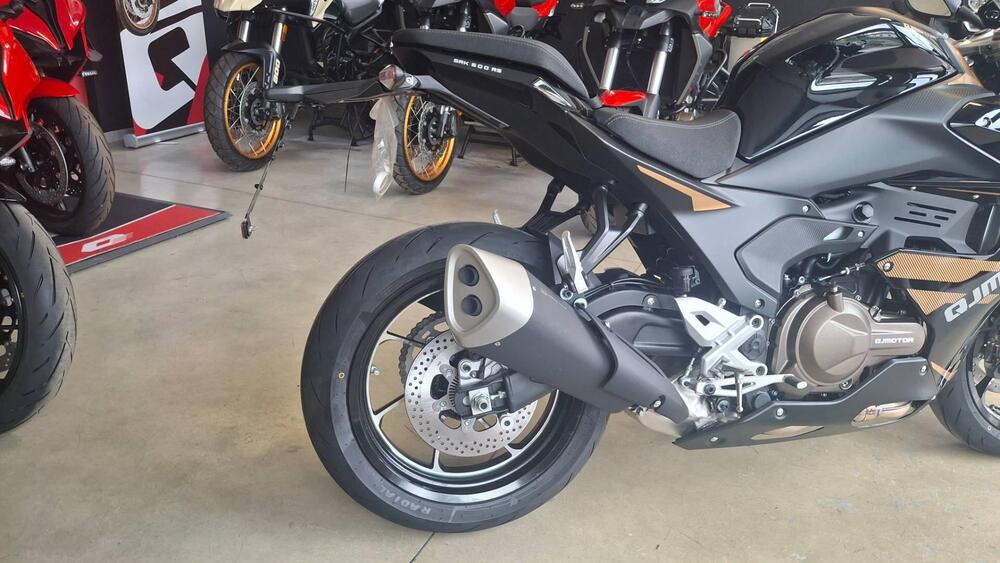 QJ Motor SRK 600 RS (2025) (4)