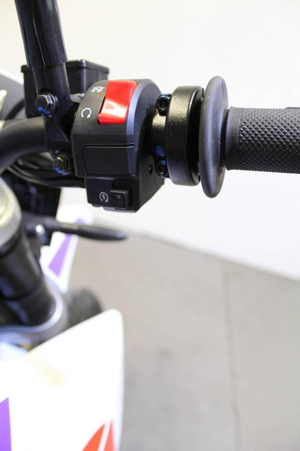 Aprilia SX 125 (2025 - 26) (11)