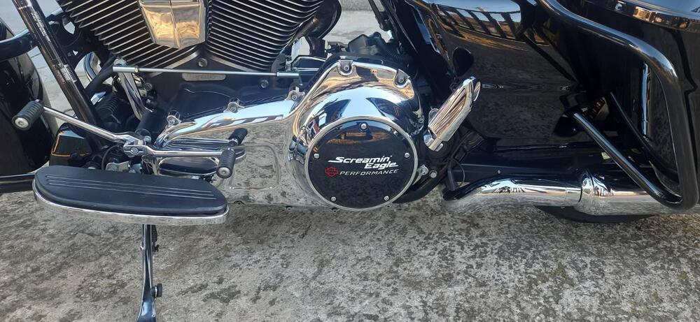 Harley-Davidson 1690 Street Glide Special (2014 - 16) - FLHX (4)