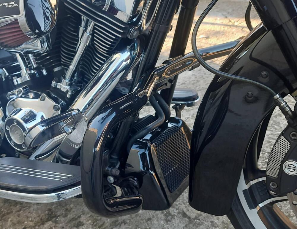 Harley-Davidson 1690 Street Glide Special (2014 - 16) - FLHX (5)