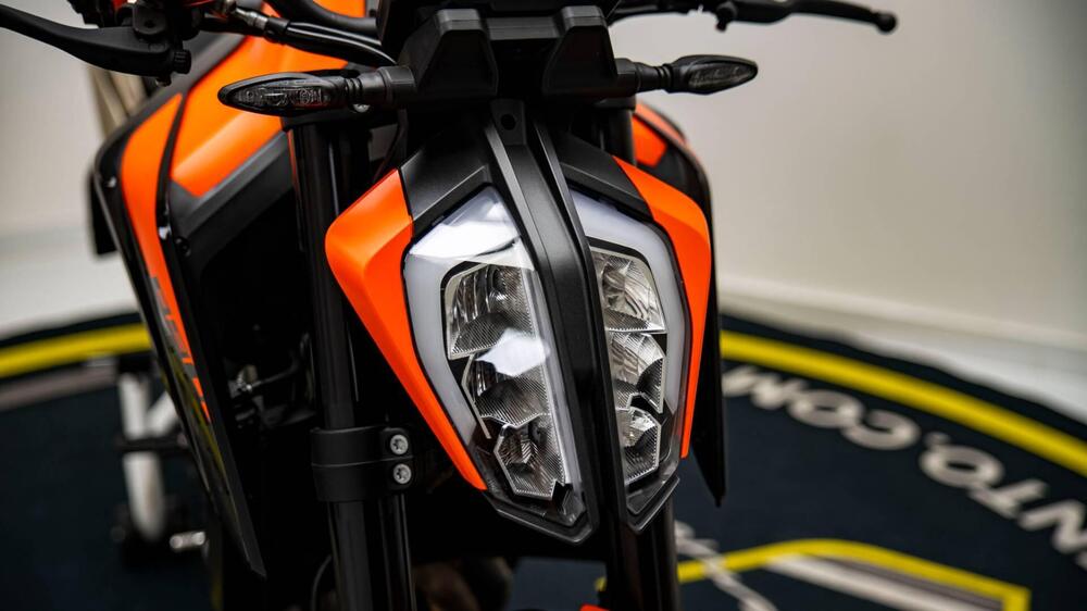 KTM 890 Duke (2021 - 23) (10)