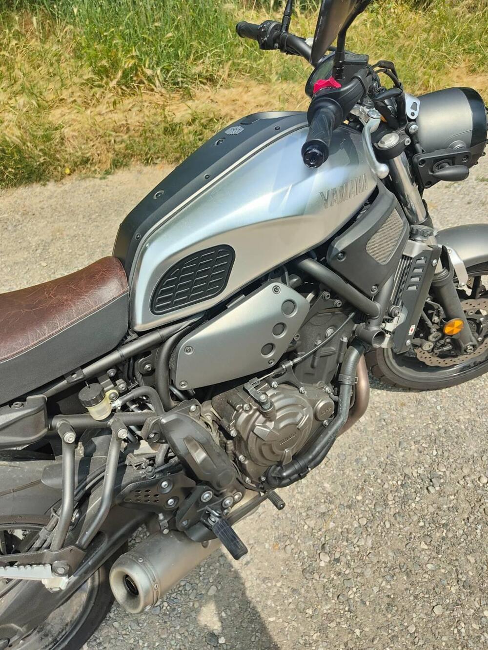 Yamaha XSR 700 ABS (2016 - 20) (3)