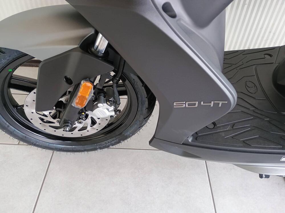 Kymco Agility 50 R16 + (2021 - 26) (4)