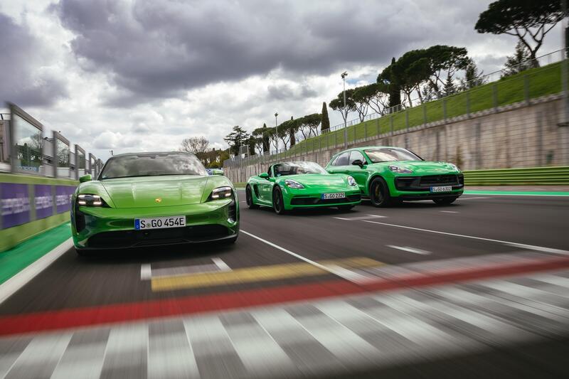 Test Porsche in pista