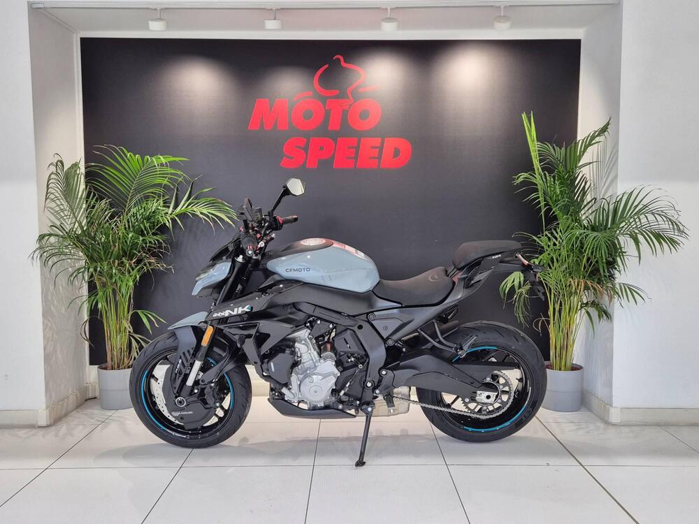 CFMOTO 675NK (2025) (8)