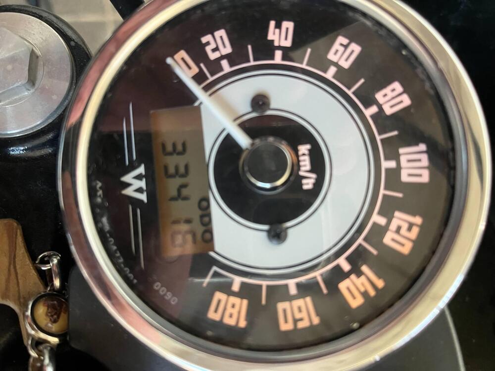 Kawasaki W 800 (2010 - 17) (2)