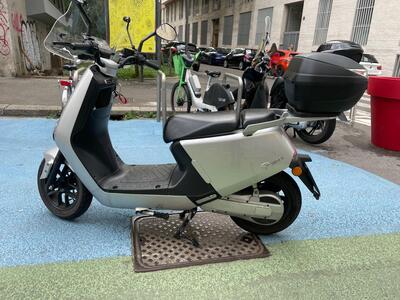 Yadea G5S (2022 - 25) usata a Milano