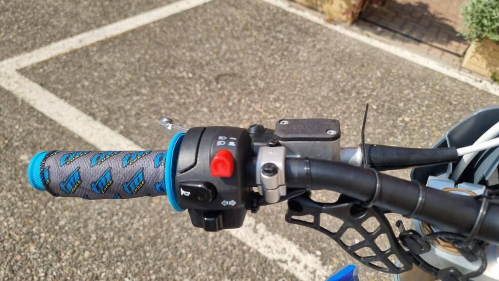 Tm Moto SMR 125 ES Fi 2T (2025) (6)