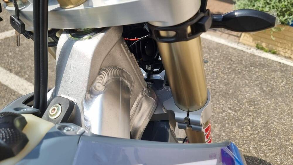 Tm Moto SMR 125 ES Fi 2T (2025) (8)