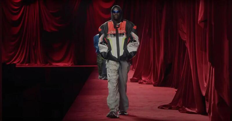 Un Alpinestars SuperTech R10 firmato Balenciaga! Quanto coster&agrave;?