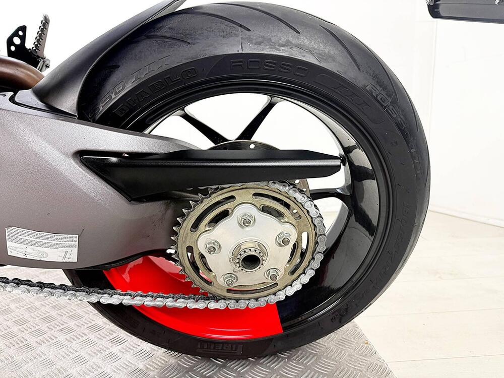 Ducati Hypermotard 950 RVE (2022 - 25) (19)