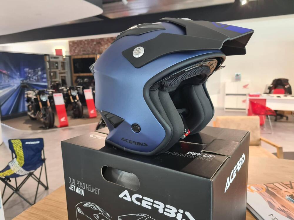 CASCO ACERBIS JET ARIA (2)