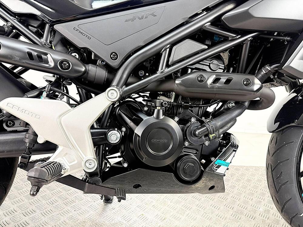 CFMOTO 125NK (2025 - 26) (8)