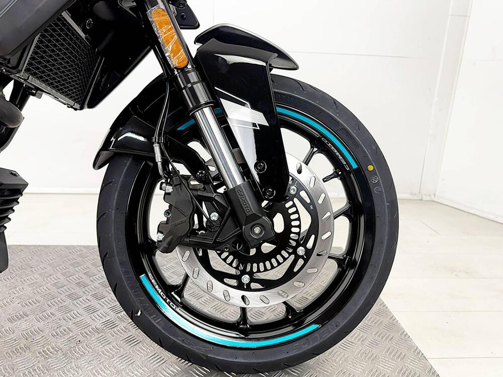 CFMOTO 125NK (2025 - 26) (12)