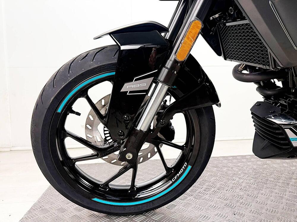 CFMOTO 125NK (2025 - 26) (13)