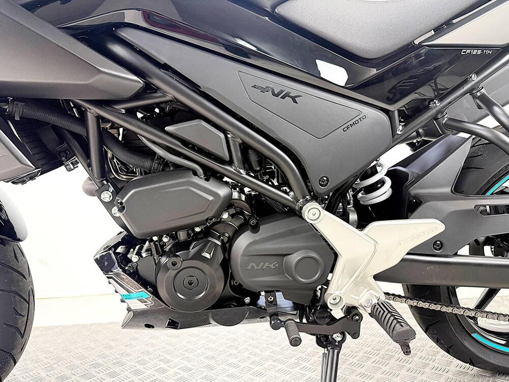 CFMOTO 125NK (2025 - 26) (14)