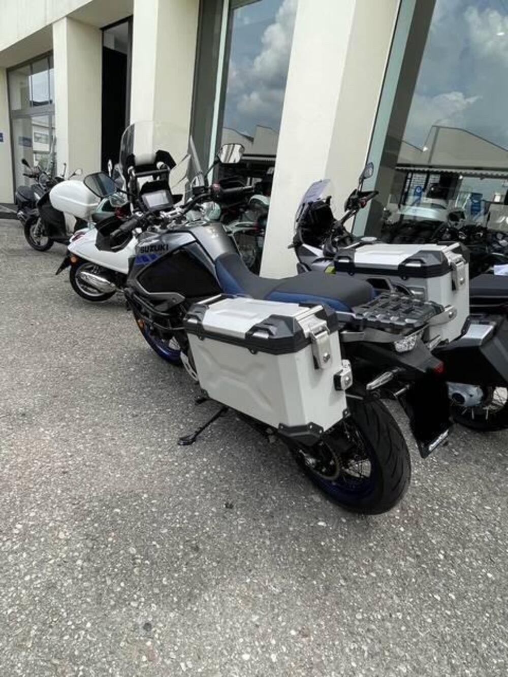 Suzuki V-Strom 1050XT Pro (2020 - 23) (5)