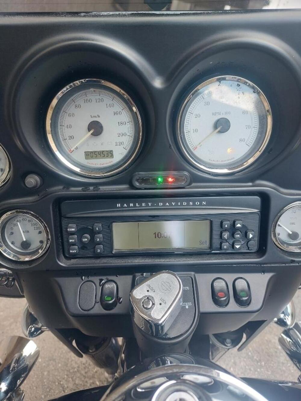 Harley-Davidson 1584 Street Glide (2008 - 10) - FLHX (4)