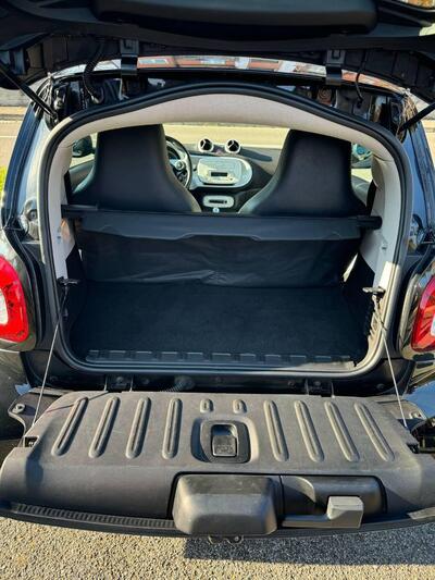 smart Fortwo 70 1.0 Passion del 2015 usata a Monza
