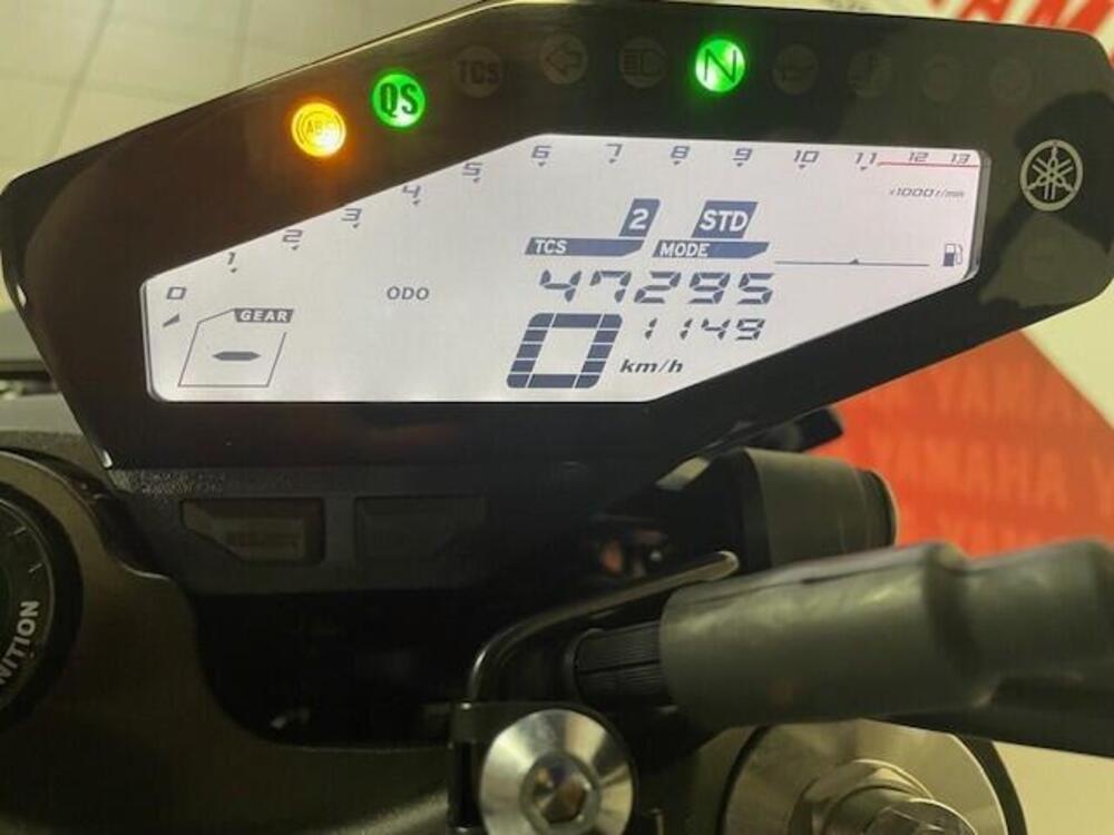 Yamaha MT-09 (2017 - 20) (5)