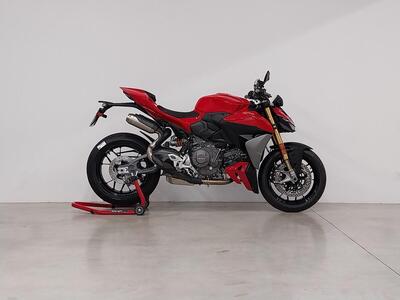 Ducati Streetfighter V2 S (2025) nuova