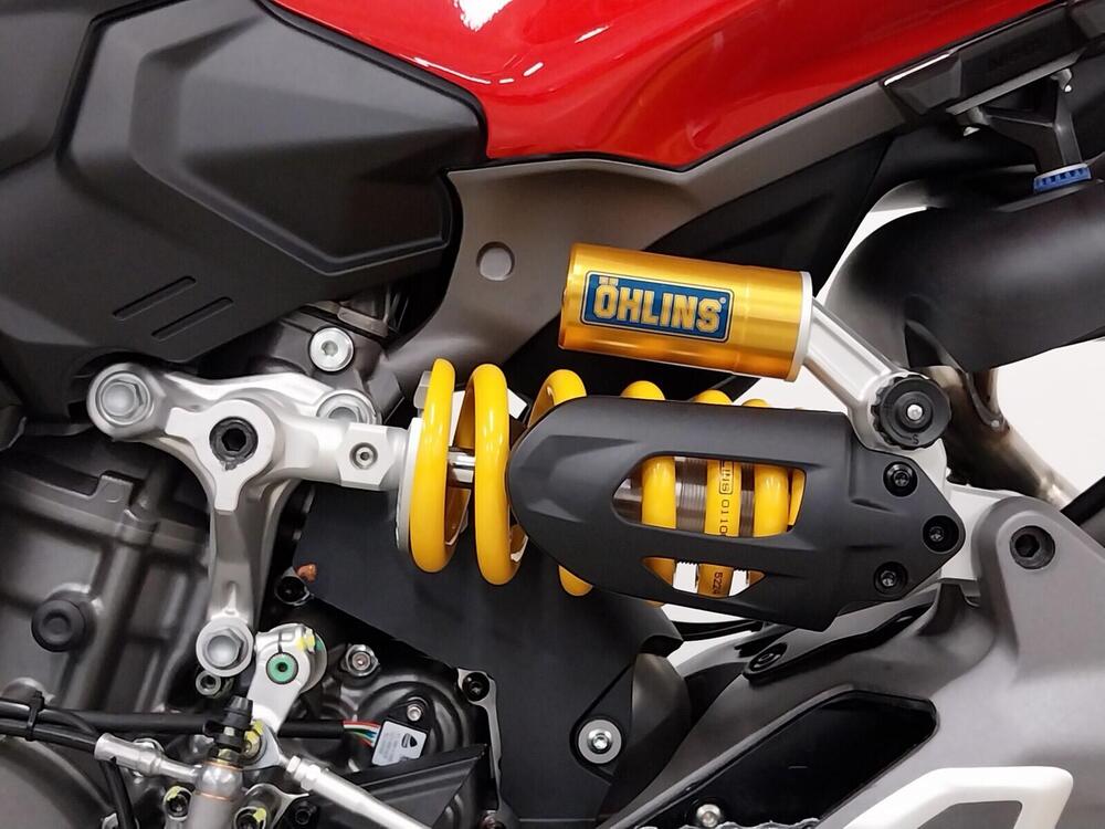 Ducati Streetfighter V2 S (2025) (14)