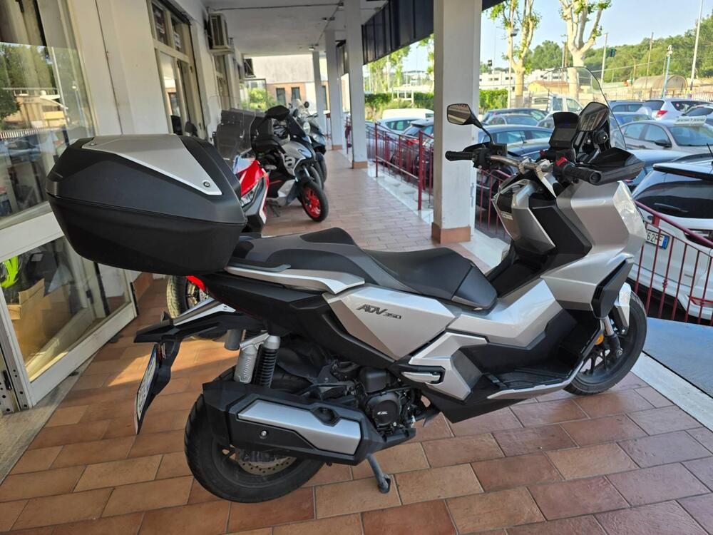 Honda ADV 350 (2022 - 24) (8)