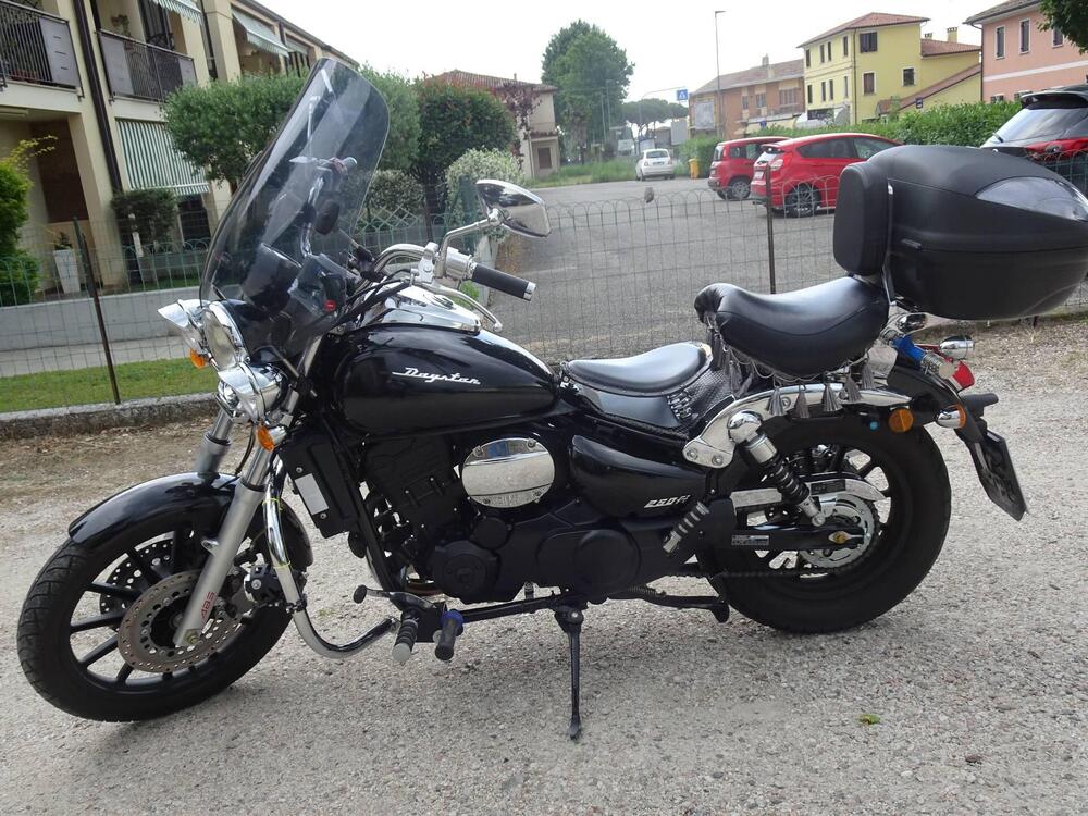 Daelim Daystar 250 (2003 - 17) (2)