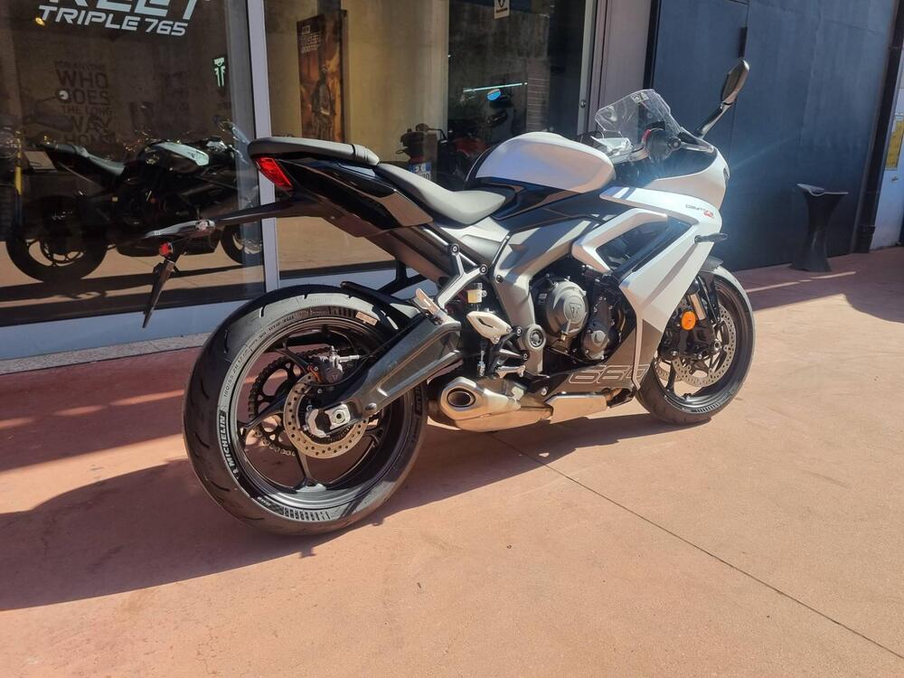 Triumph Daytona 660 (2024 - 26) (4)