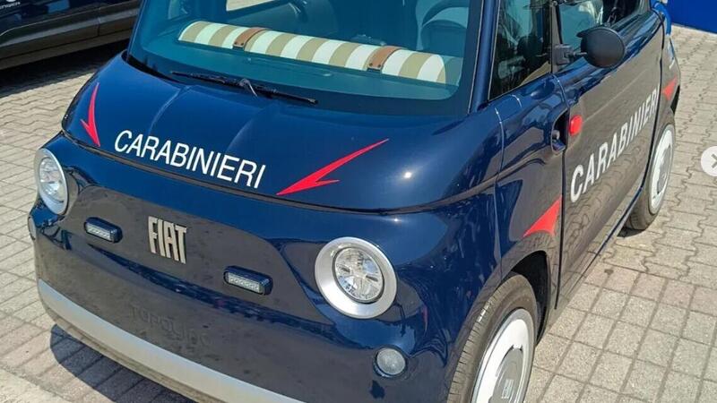 Fiat Topolino entra nell&rsquo;Arma: il quadriciclo elettrico veste la livrea dei Carabinieri