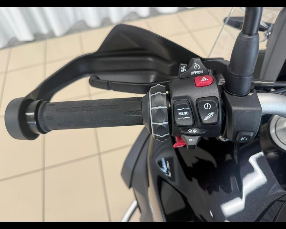 Bmw F 850 GS Adventure - Edition 40 Years GS (2021) (8)