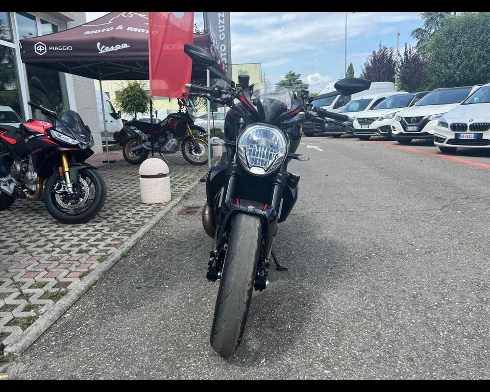 Ducati Monster 1200 R (2016 - 19) (2)
