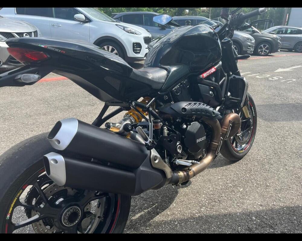 Ducati Monster 1200 R (2016 - 19) (11)